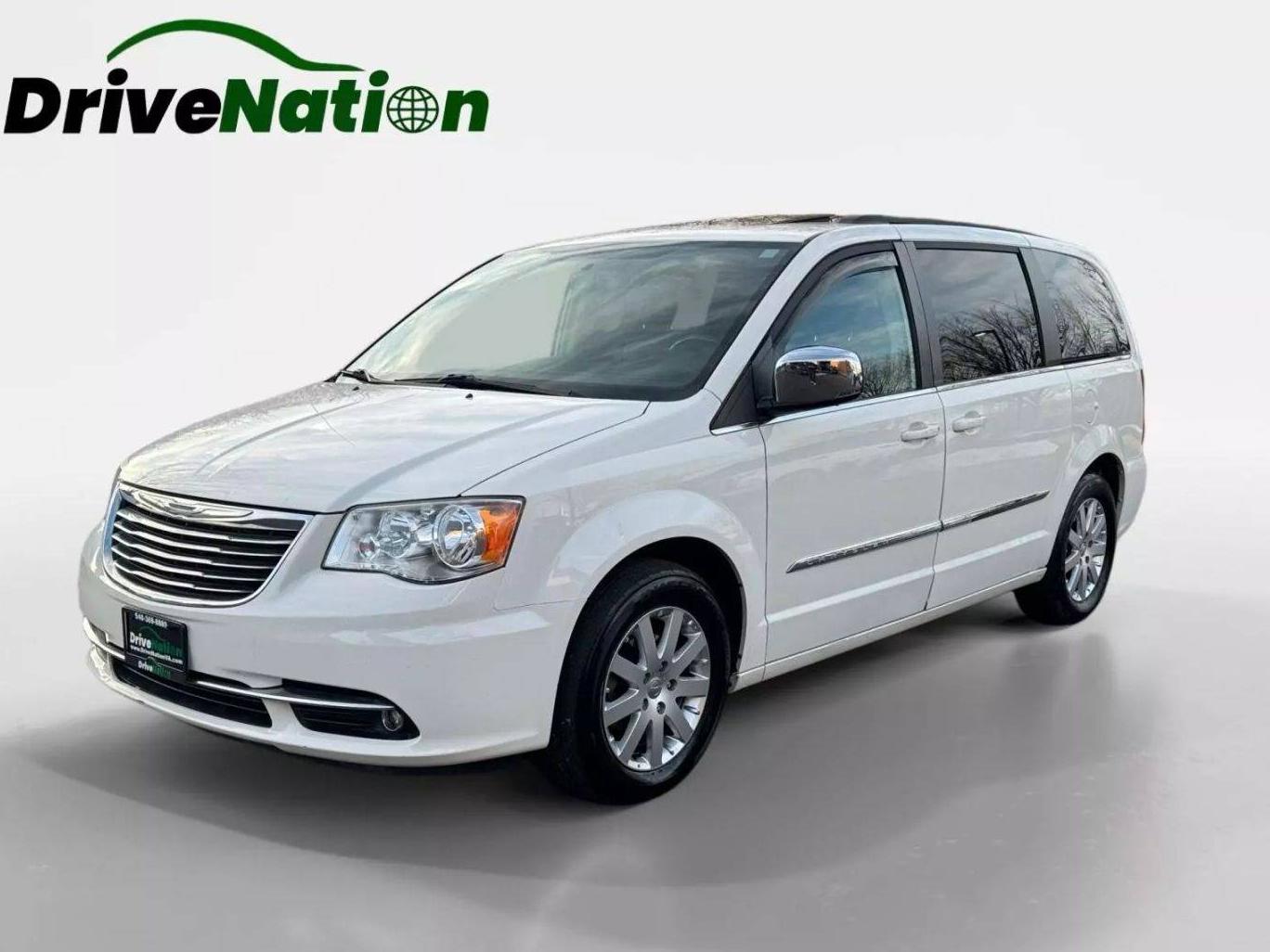 CHRYSLER TOWN AND COUNTRY 2011 2A4RR8DG7BR784490 image